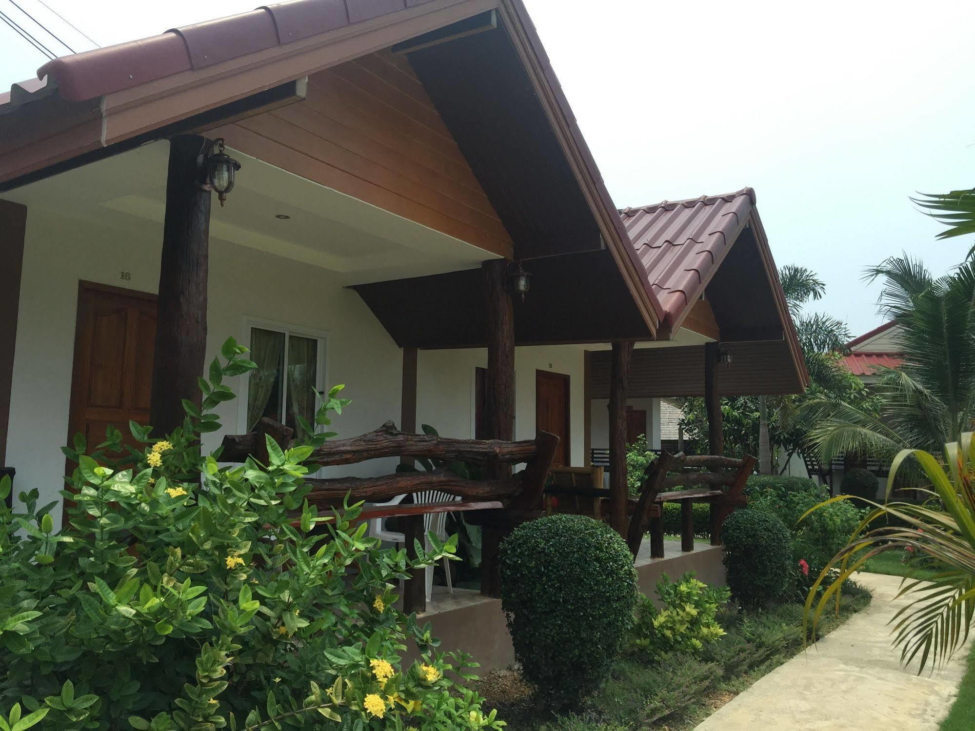 Hana Lanta Resort Koh Lanta Bagian luar foto